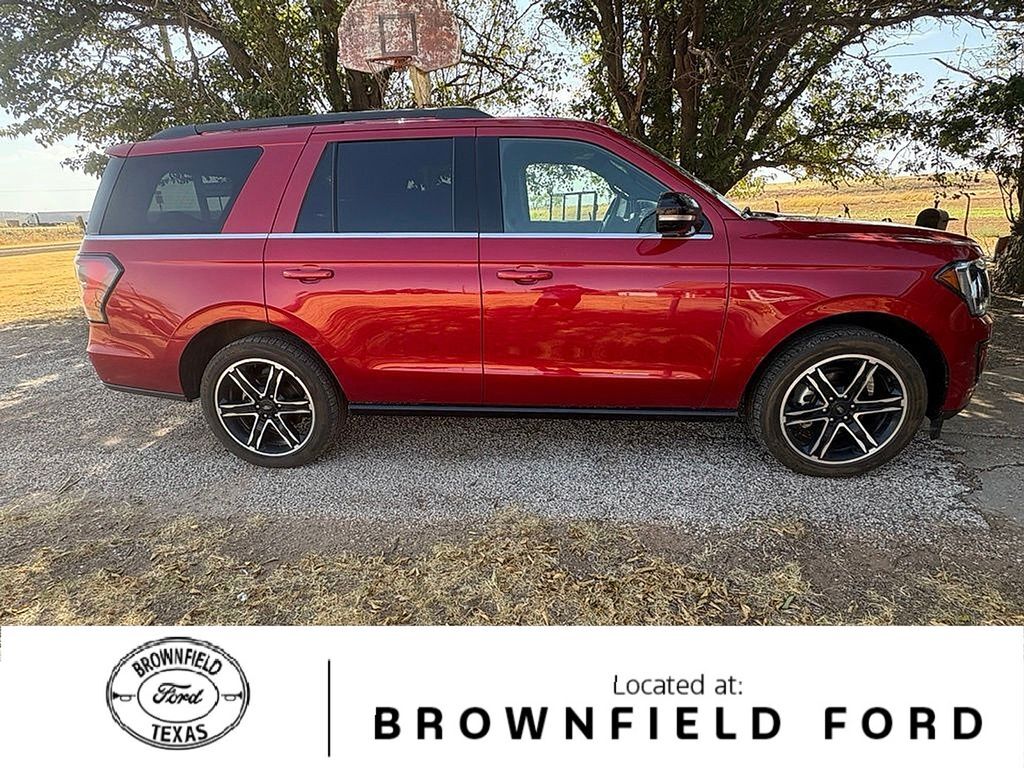 2021 FORD Expedition