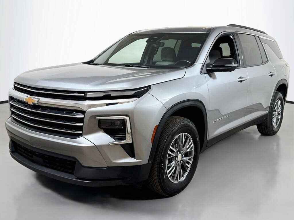 2026 CHEVROLET Traverse