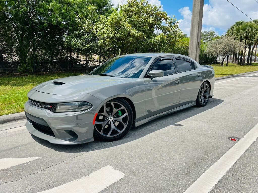 2019 DODGE Charger