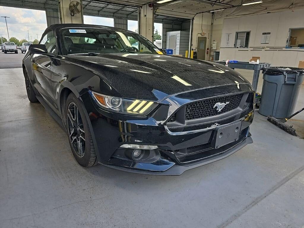 2015 FORD Mustang