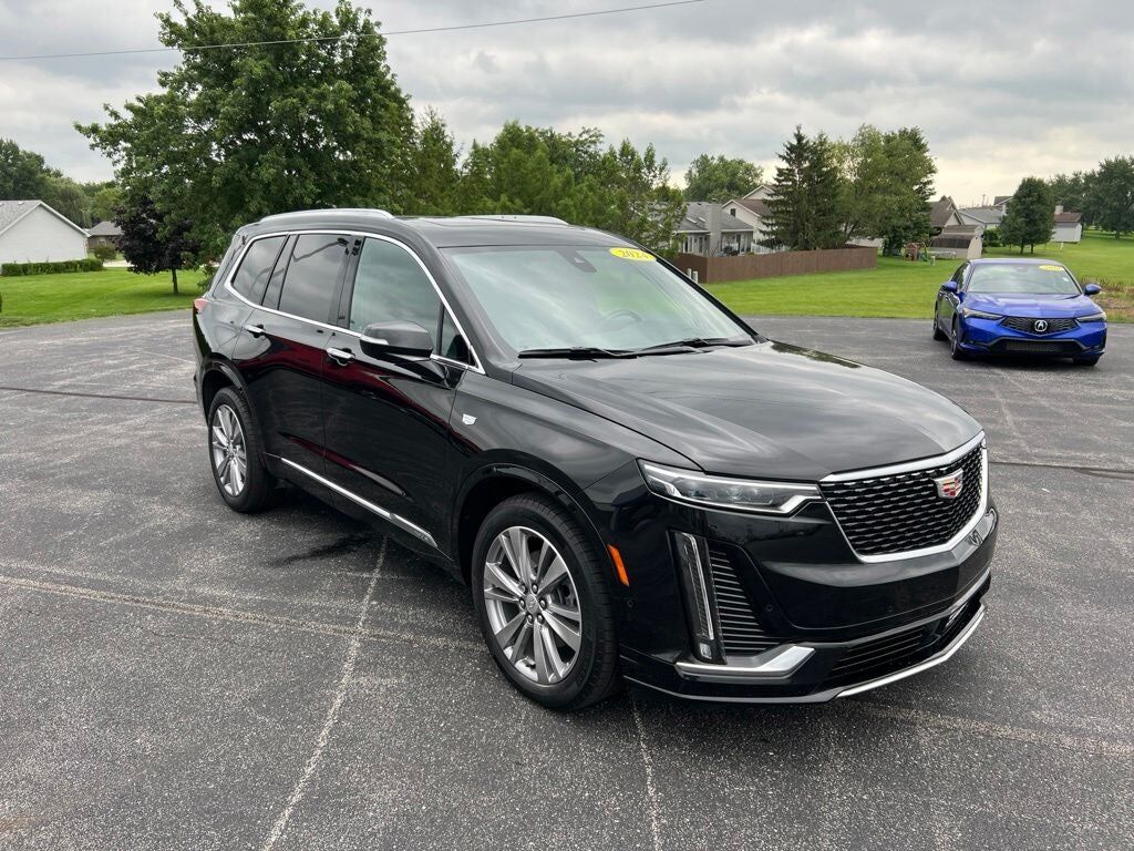 2024 CADILLAC XT6