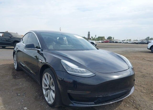 2018 TESLA Model 3