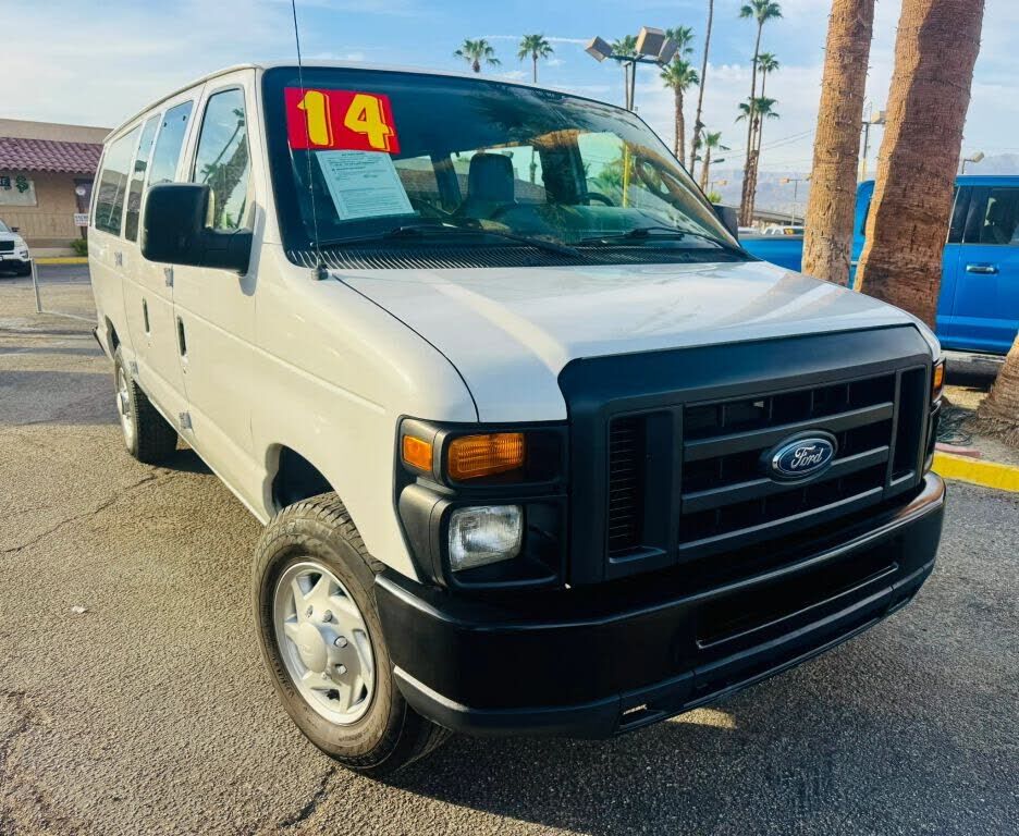 2014 FORD E-350