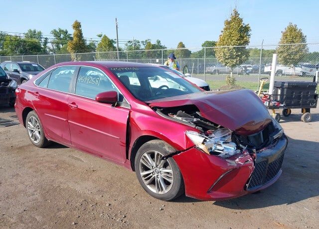 2015 TOYOTA Camry