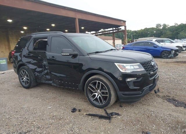 2019 FORD Explorer