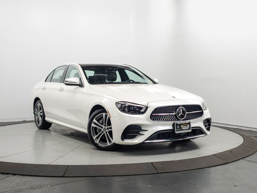 2022 MERCEDES-BENZ E-Class