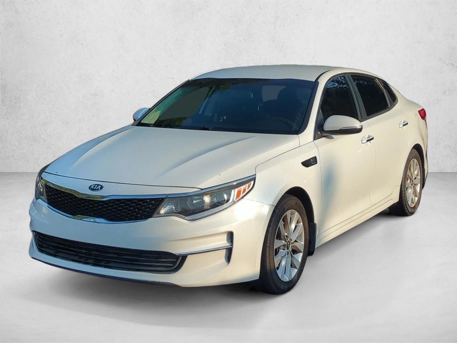 2018 KIA Optima