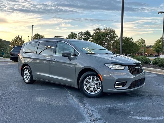 2022 CHRYSLER Pacifica