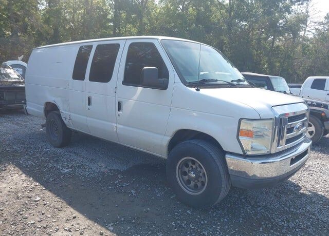 2011 FORD E-350