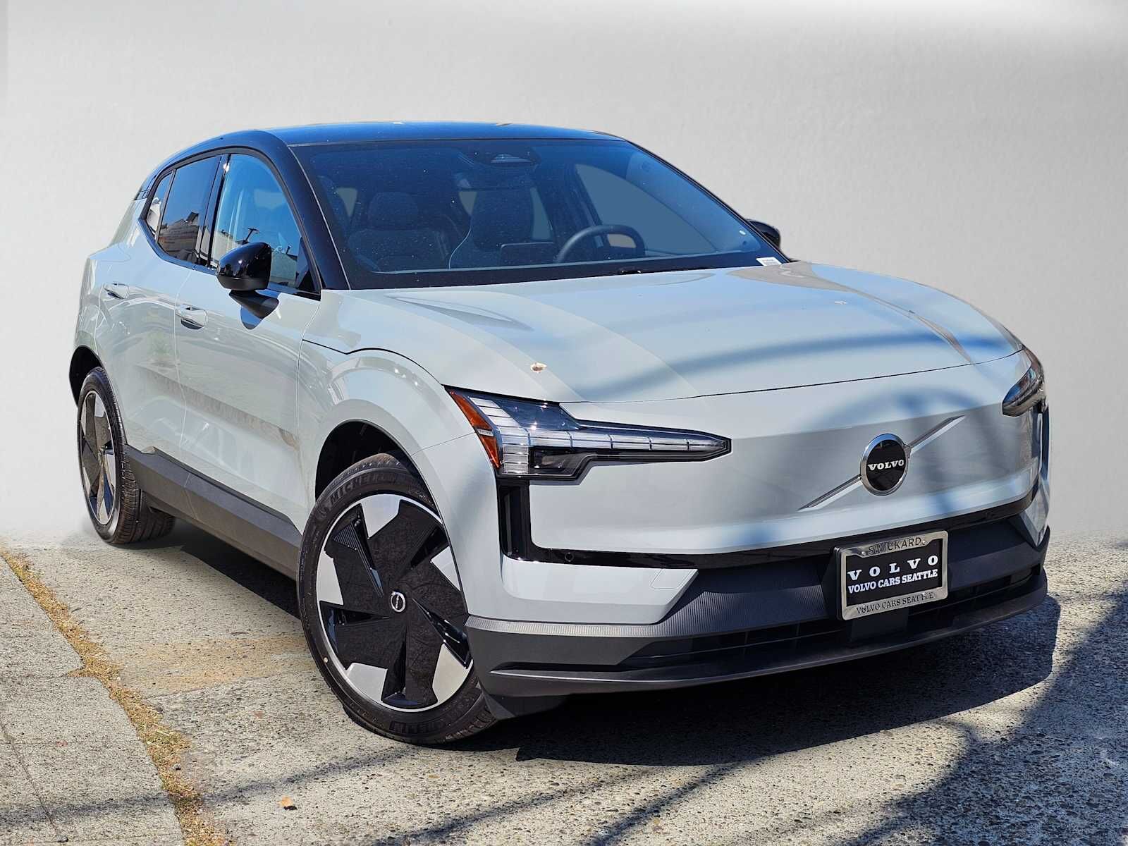 2026 VOLVO EX30