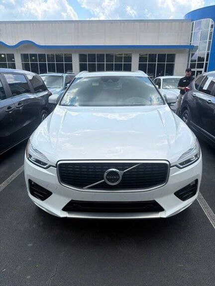 2019 VOLVO XC60