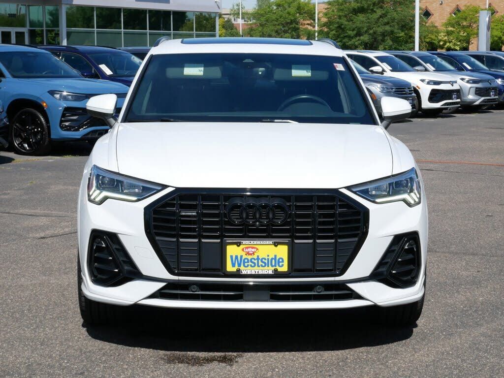 2023 Audi Q3