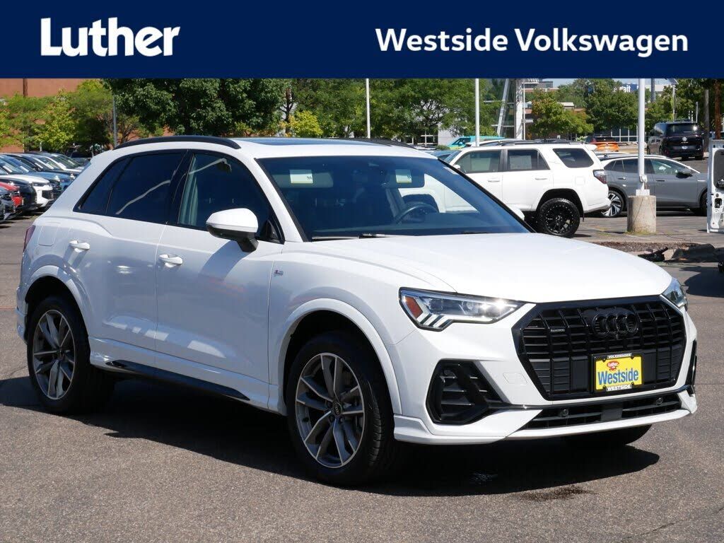2023 AUDI Q3