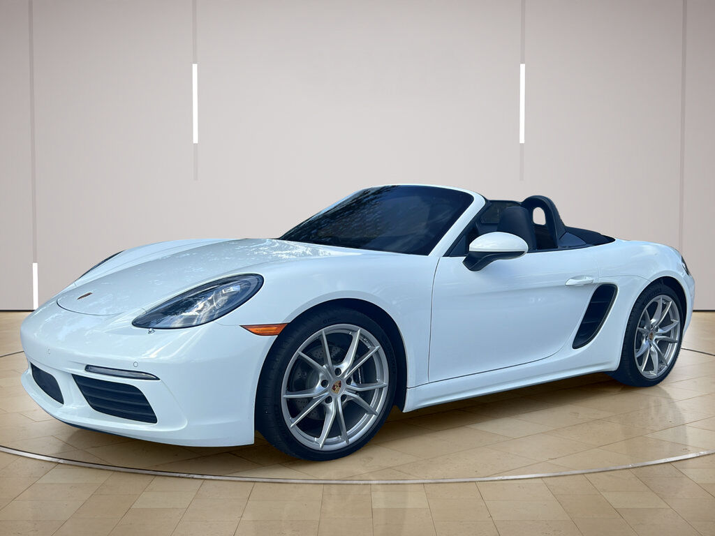 2025 PORSCHE 718