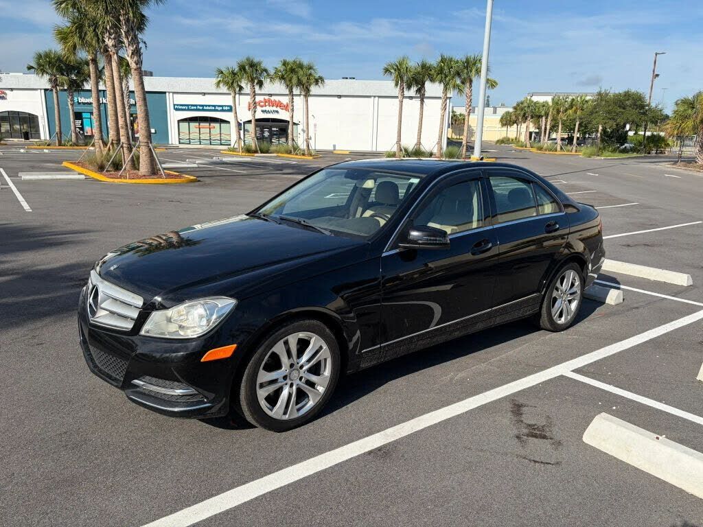 2014 MERCEDES-BENZ C-Class