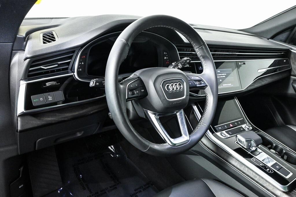 2021 Audi Q8