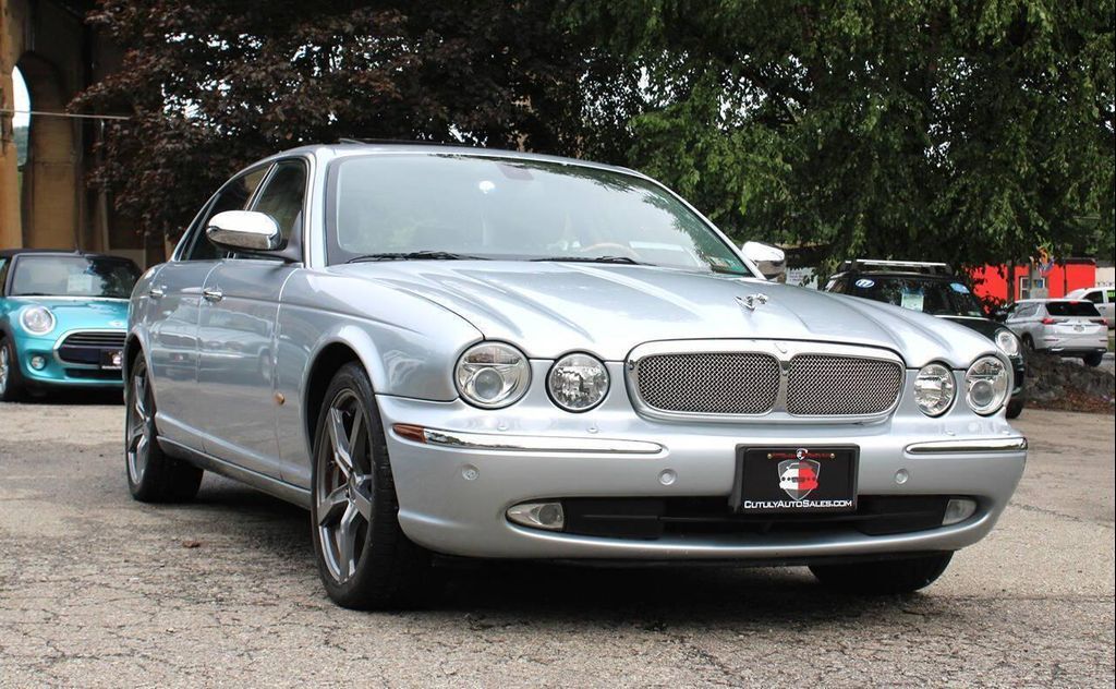 2007 JAGUAR XJ