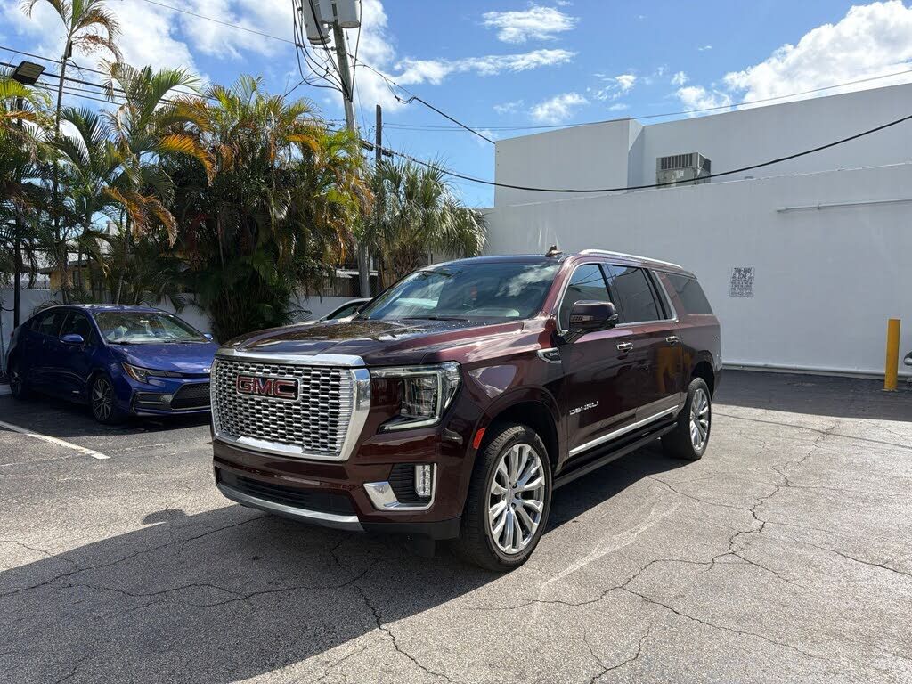 2022 GMC Yukon XL