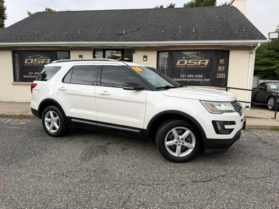 2016 FORD Explorer