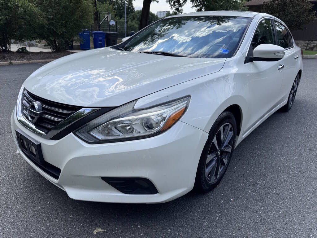 2016 NISSAN Altima