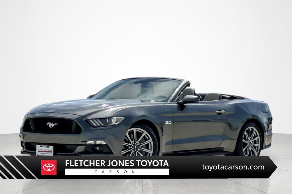 2017 FORD Mustang