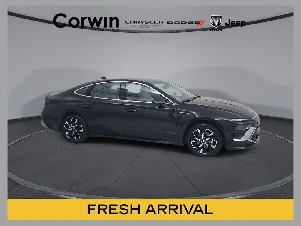 2025 HYUNDAI Sonata