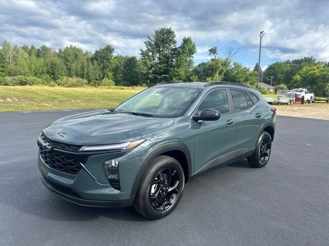 2026 CHEVROLET Trax