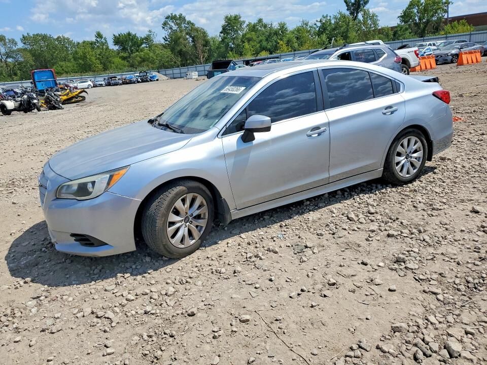 2016 SUBARU Legacy
