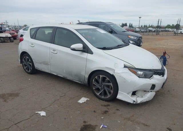 2016 TOYOTA Scion