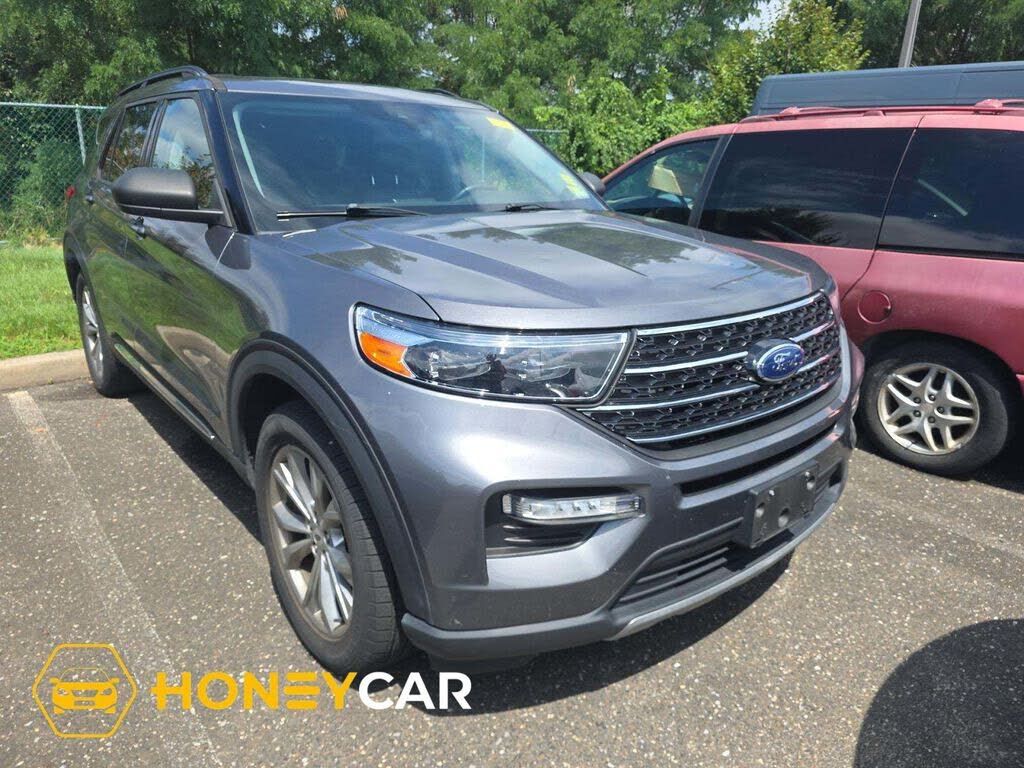 2021 FORD Explorer