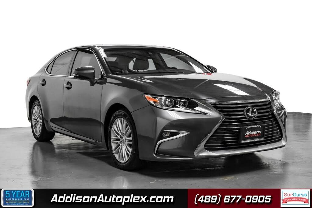 2016 LEXUS ES