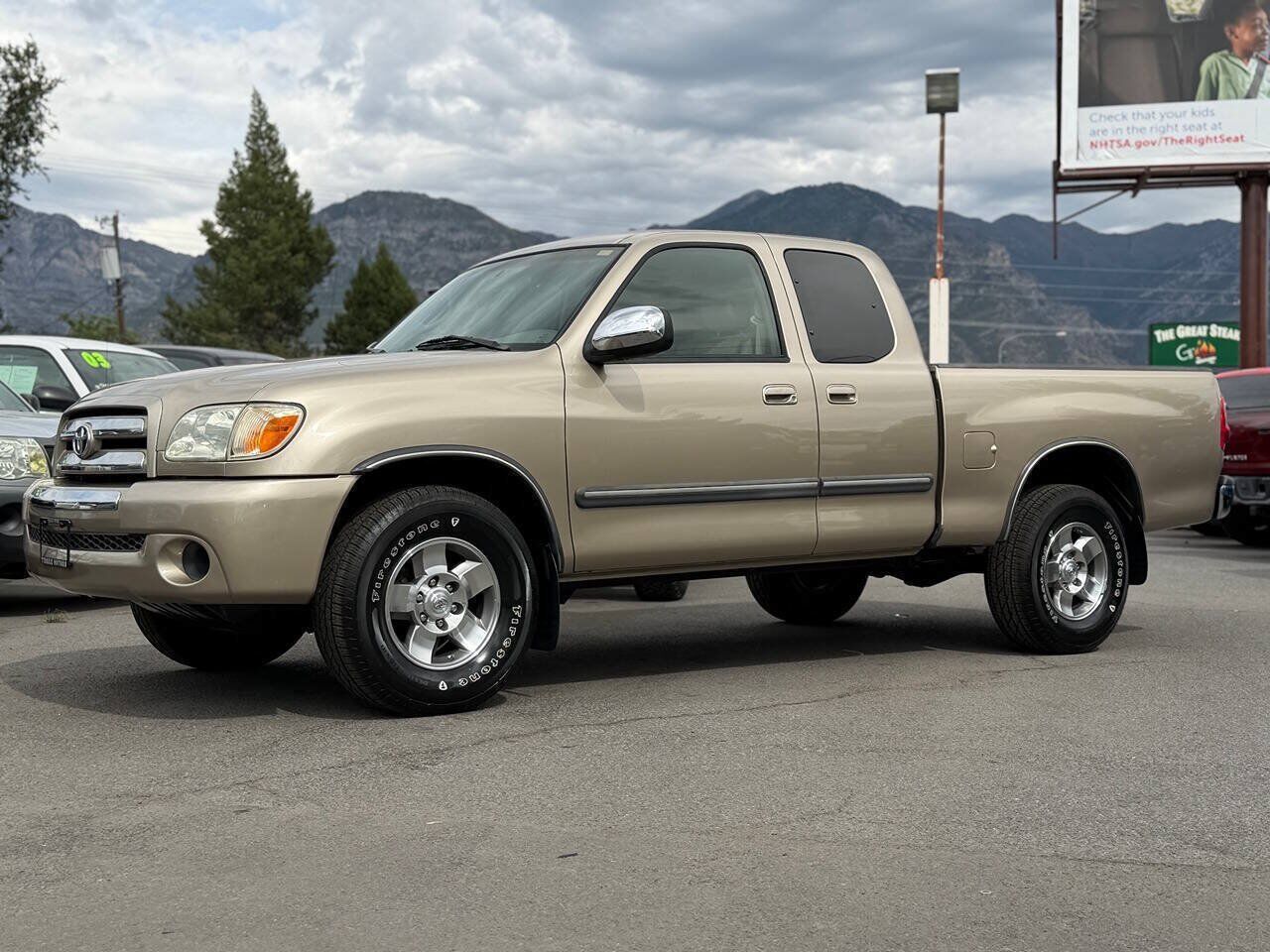 2005 TOYOTA Tundra