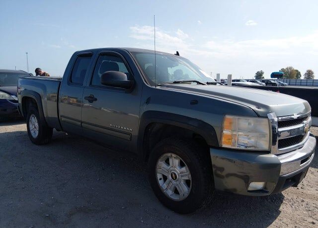 2011 CHEVROLET Silverado