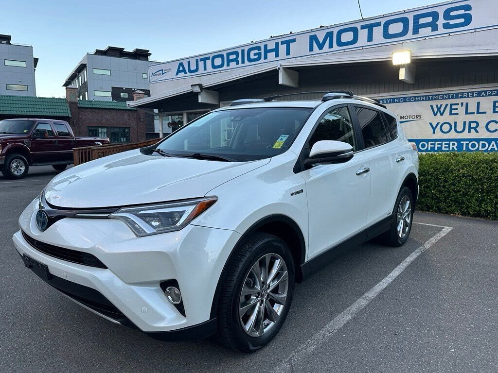 2017 TOYOTA RAV4