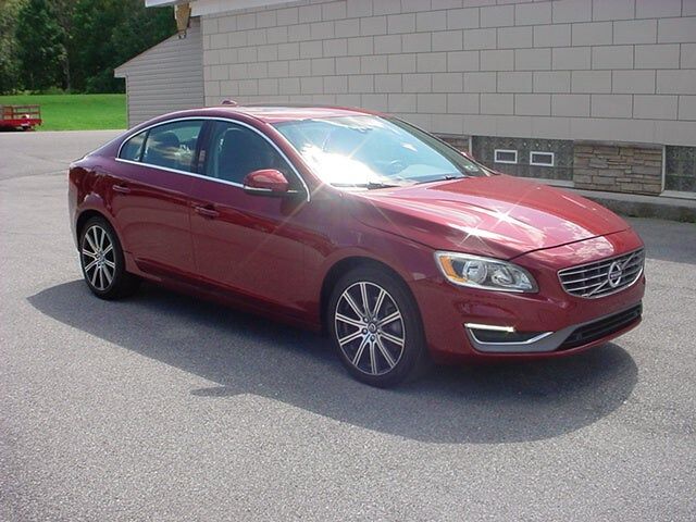 2017 VOLVO S60