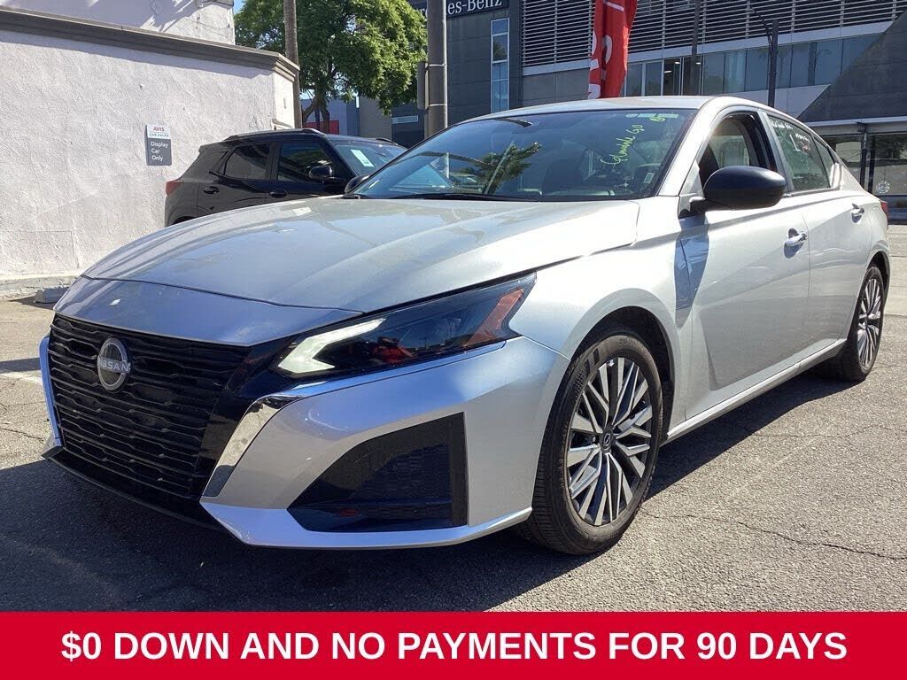 2025 NISSAN Altima