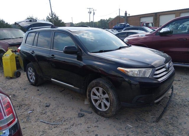 2013 TOYOTA Highlander