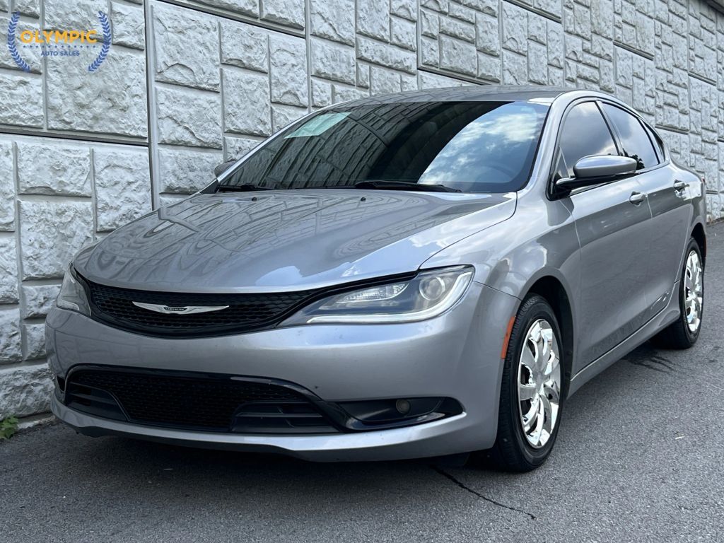 2016 CHRYSLER 200