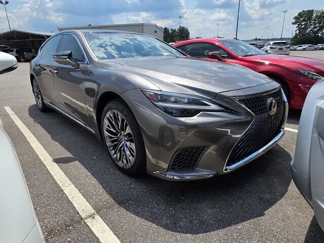 2023 LEXUS LS