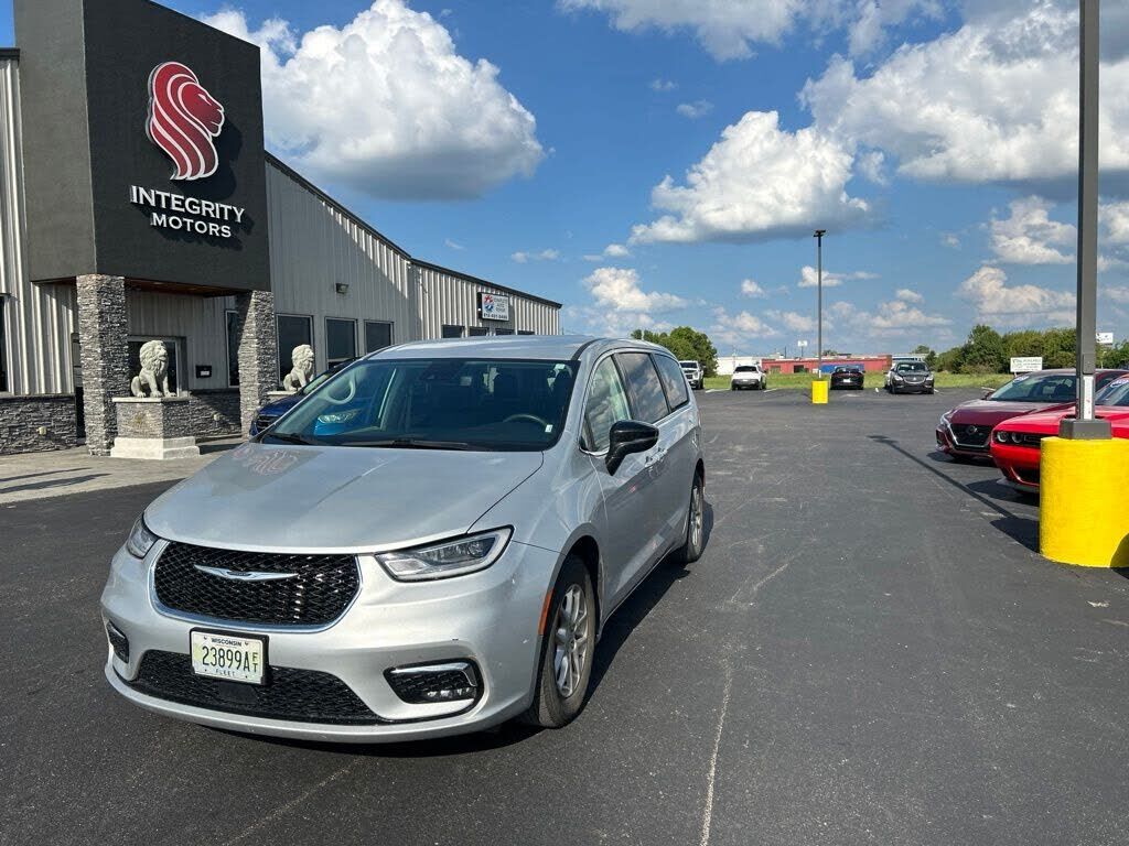 2024 CHRYSLER Pacifica