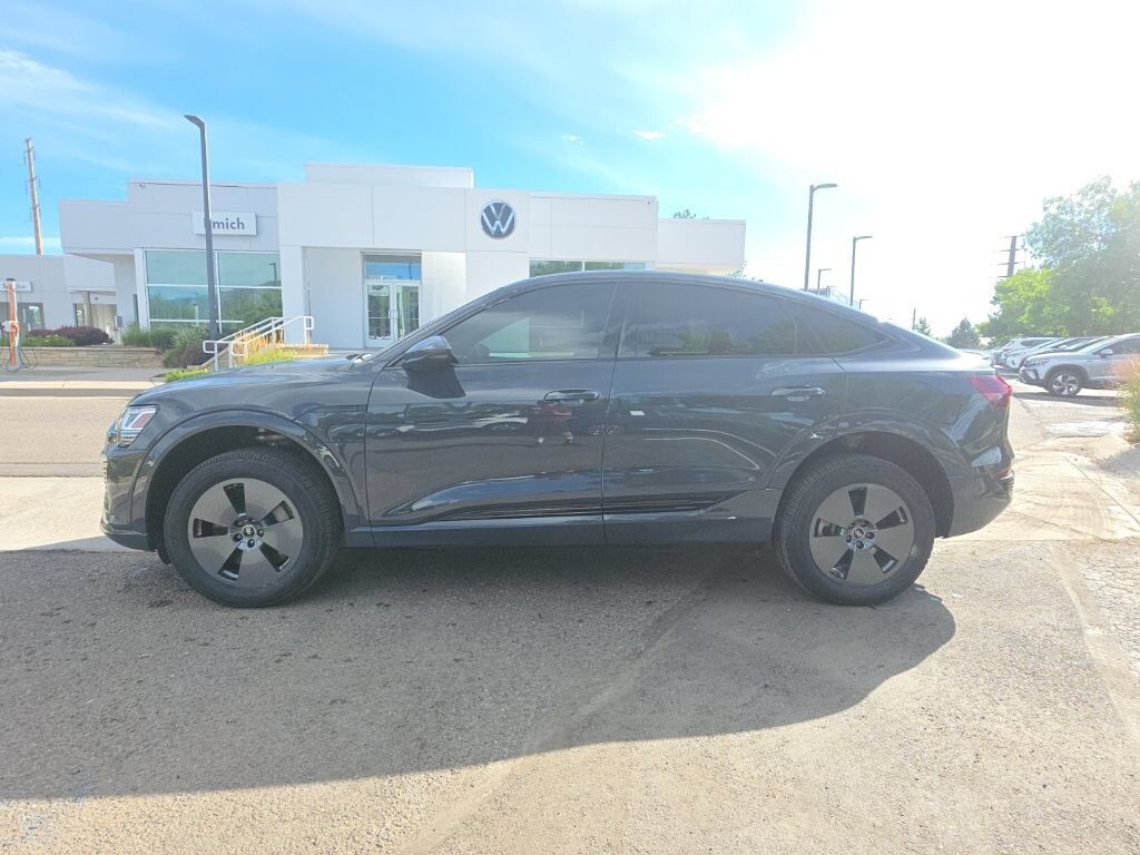 2024 Audi Q8