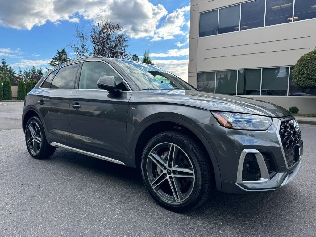 2022 AUDI Q5