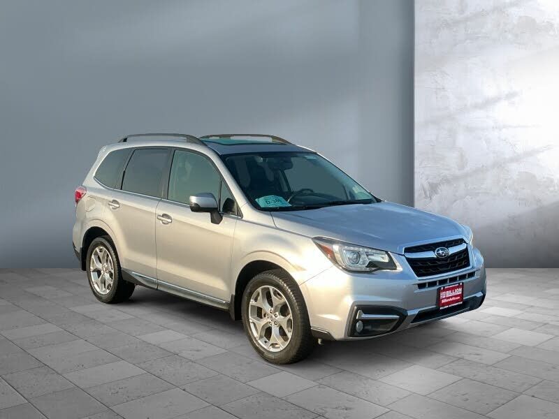 2017 SUBARU Forester