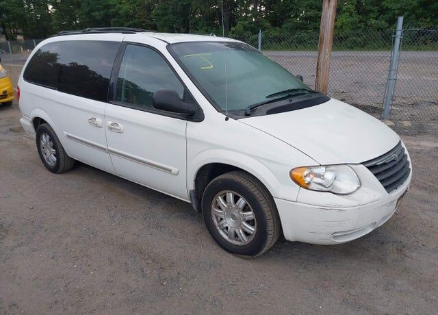 2006 CHRYSLER Town and Country