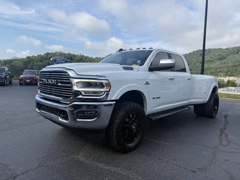 2022 RAM 3500