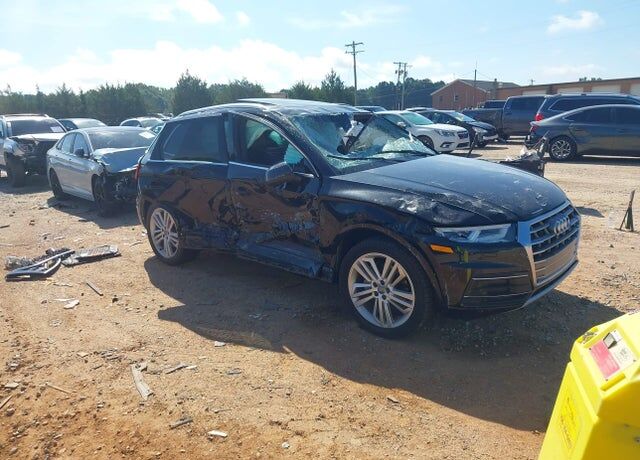 2020 AUDI Q5