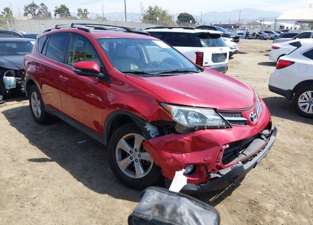2014 TOYOTA RAV4