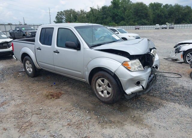 2013 NISSAN Frontier