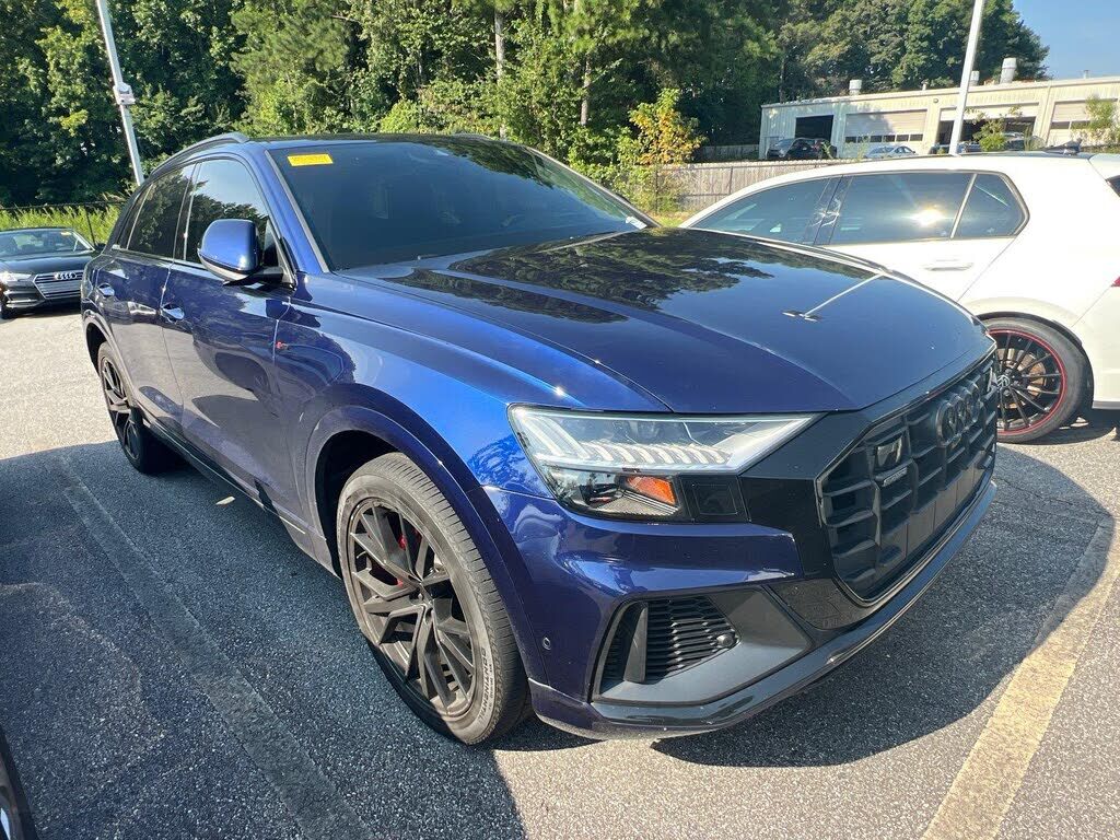 2021 Audi Q8