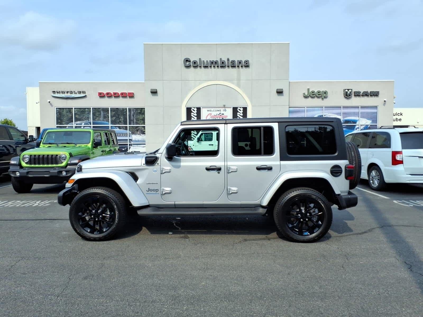 2023 JEEP Wrangler